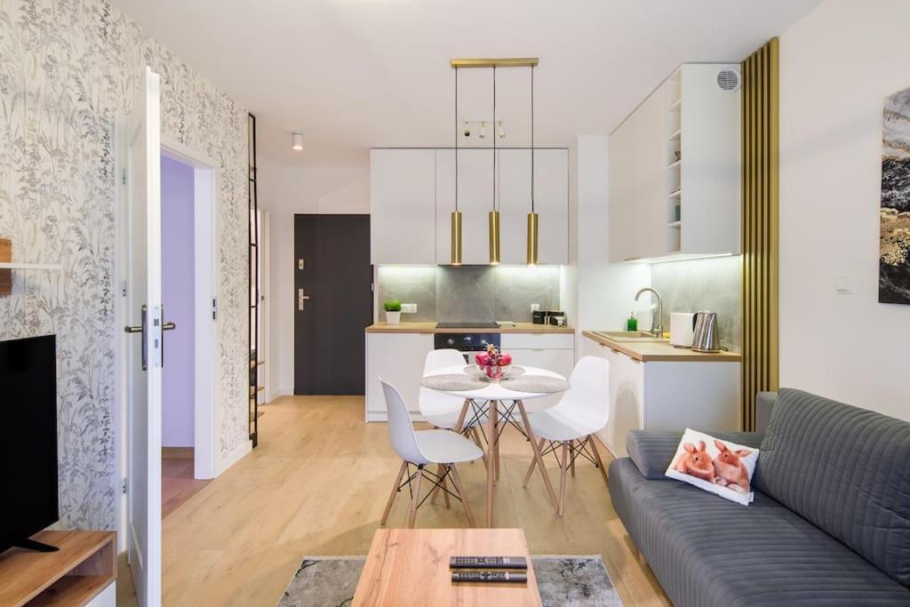 In Gold Apartment *